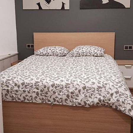 Picasso Callao Wifi Free - Temporada Rental Workers & Stud Madri Exterior foto